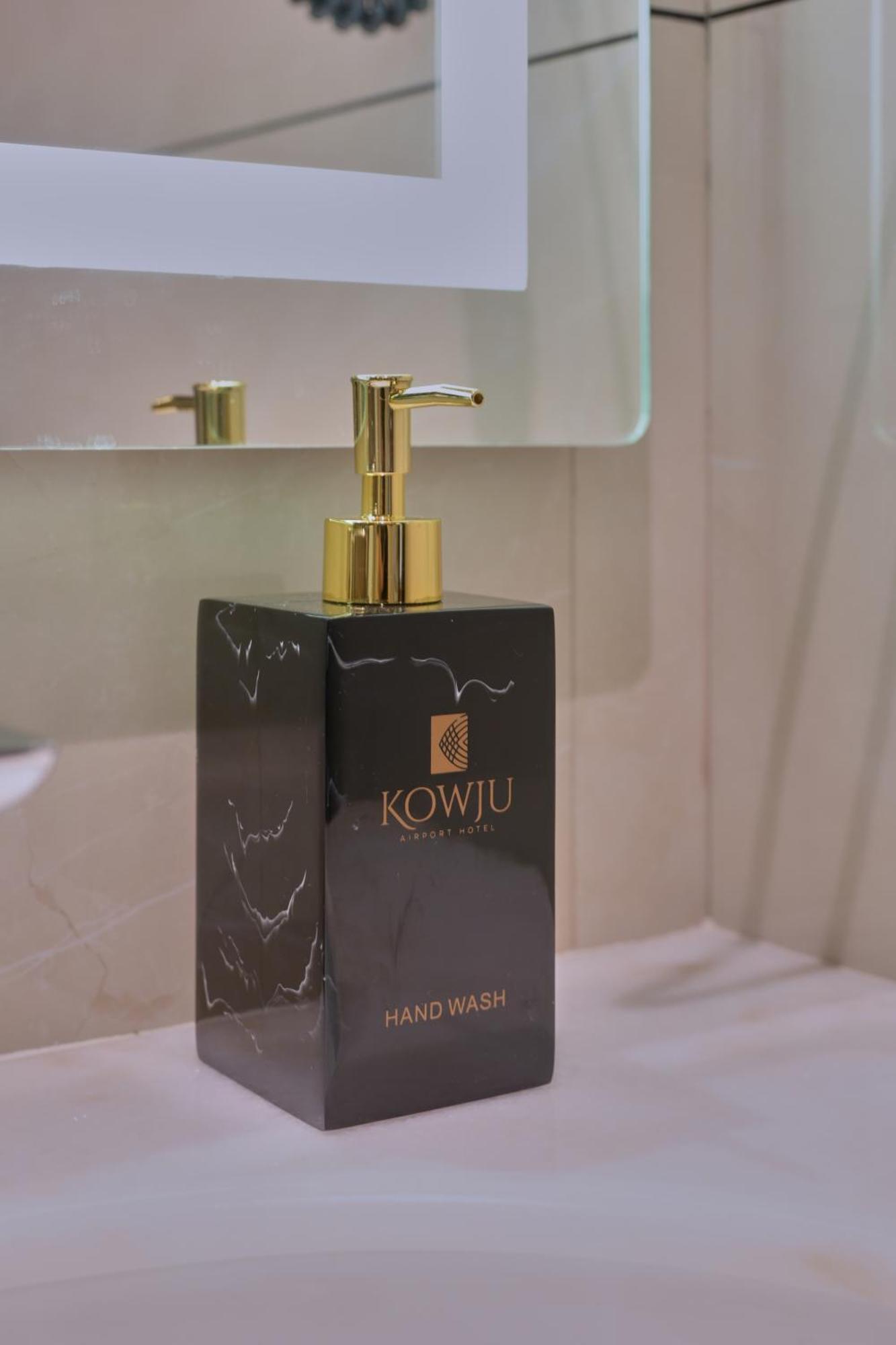 Kowju Airport Hotel Calicut Kondotty Zewnętrze zdjęcie