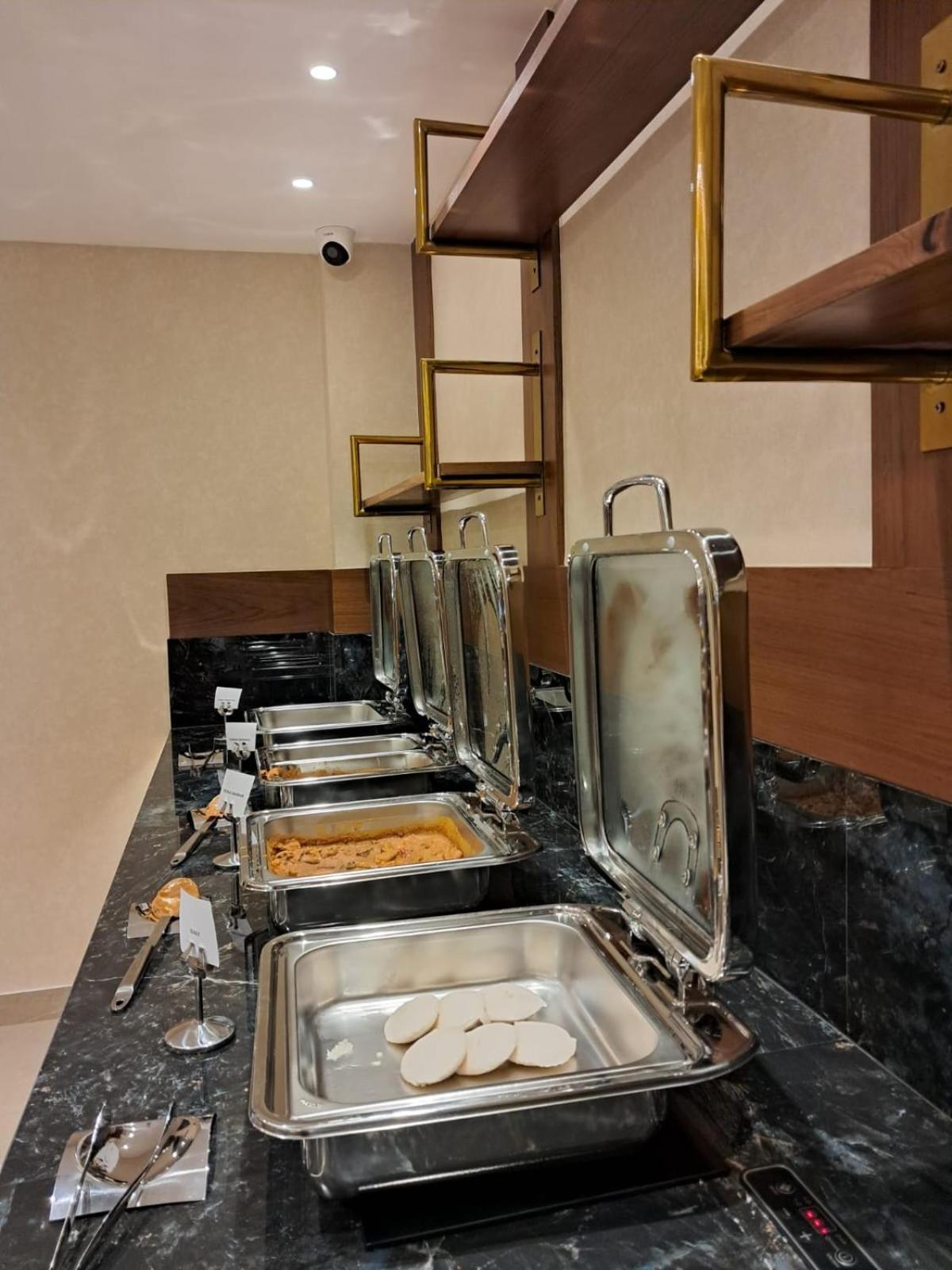 Kowju Airport Hotel Calicut Kondotty Zewnętrze zdjęcie
